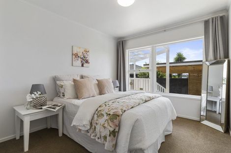 Photo of property in 7b Anne Road, Hillcrest, Auckland, 0627