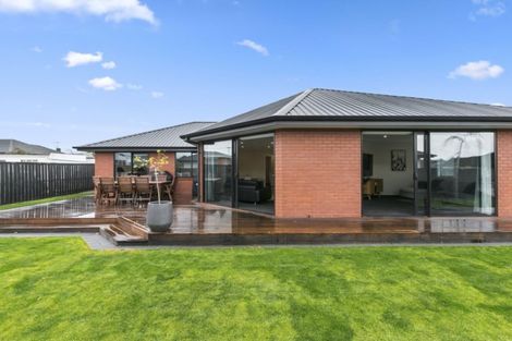 Photo of property in 53 Silverstream Drive, Mosgiel, 9024