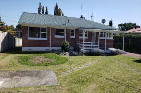 Photo of property in 28 Lewis Street, Glenview, Hamilton, 3206