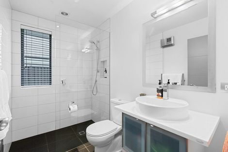 Photo of property in 21a Old Station Avenue, Wanaka, 9305