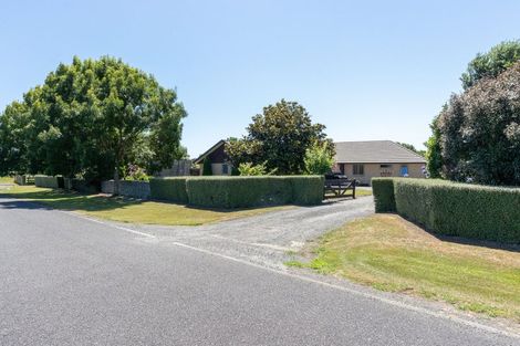 Photo of property in 38 Saint Laurent Way, Ohau, Levin, 5570