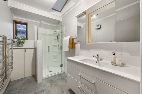 Photo of property in 53 Balmain Road, Birkenhead, Auckland, 0626