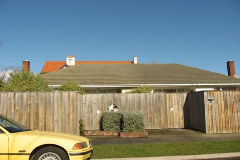 Photo of property in 2/116 Holly Road, St Albans, Christchurch, 8014