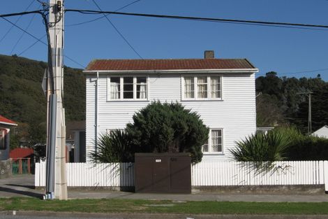 Photo of property in 84 Seddon Street, Naenae, Lower Hutt, 5011