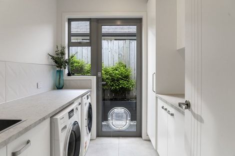 Photo of property in 64 Sandhurst Drive, Papamoa Beach, Papamoa, 3118