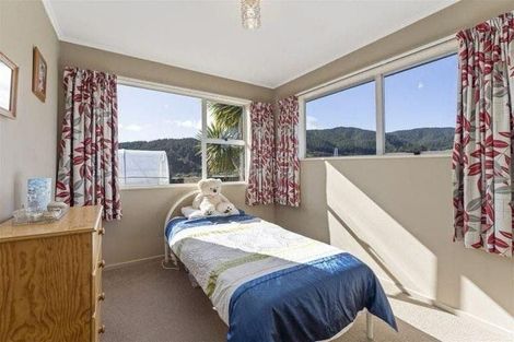Photo of property in 92 Riwai Street, Paraparaumu, 5032
