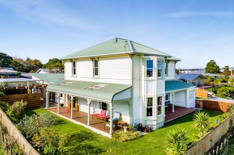 Photo of property in 30a Pohutukawa Place, Bell Block, New Plymouth, 4312