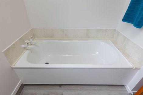 Photo of property in 12 Rimu Terrace, Waikawa, Picton, 7220