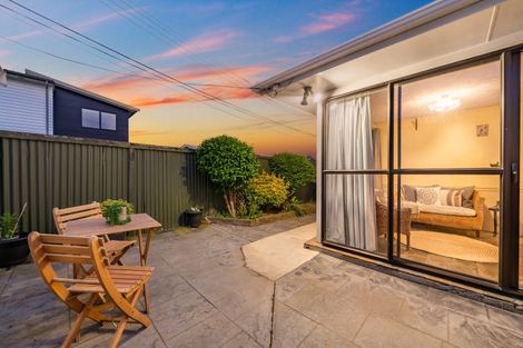 Photo of property in 53a Pine Avenue, Ebdentown, Upper Hutt, 5018