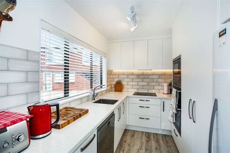 Photo of property in 5b Porchester Road, Papakura, 2110