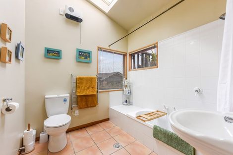 Photo of property in 27 Higgs Road, Mapua, 7005