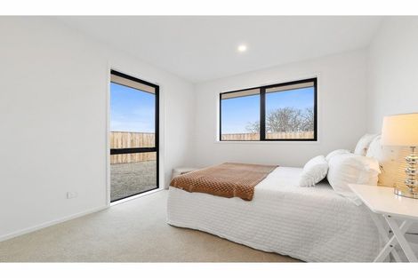 Photo of property in 27 Stackwood Avenue, Woodend, 7691