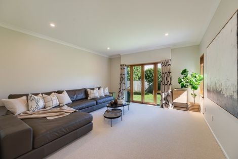 Photo of property in 2 Pearl Lane, Arrowtown, 9302