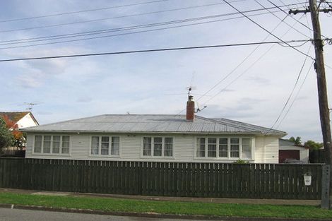 Photo of property in 15 Pringle Street, Taita, Lower Hutt, 5011