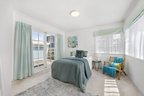 Photo of property in 11 Argentine Avenue, Miramar, Wellington, 6022