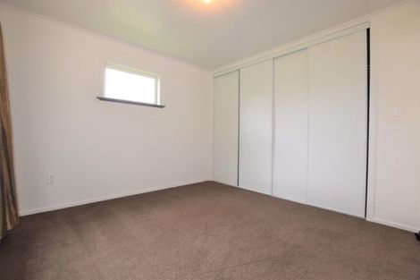 Photo of property in 62 Sherwood Avenue, Te Atatu South, Auckland, 0610