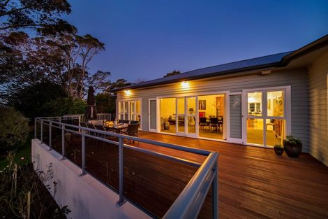 Photo of property in 331 Barrett Road, Omata, New Plymouth, 4374