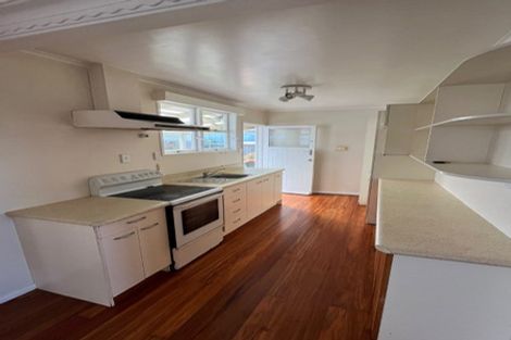 Photo of property in 34 Andrew Road, Howick, Auckland, 2010