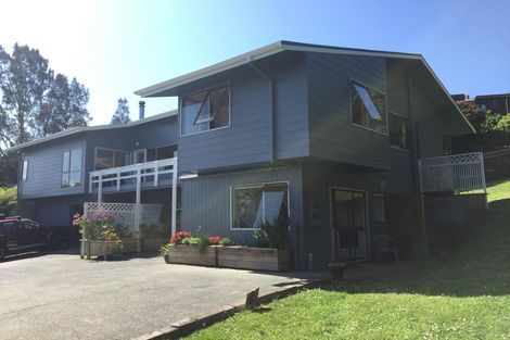 Photo of property in 2 Beaufort Street, Opua, 0200