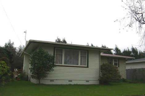 Photo of property in 17 Benmore Avenue, Cloverlea, Palmerston North, 4412
