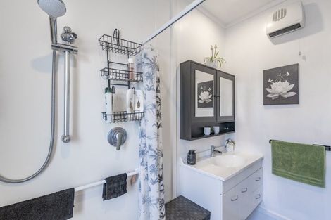 Photo of property in 102a West Belt, Rangiora, 7400