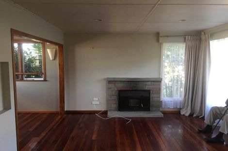 Photo of property in 4 Beverly Place, New Lynn, Auckland, 0600