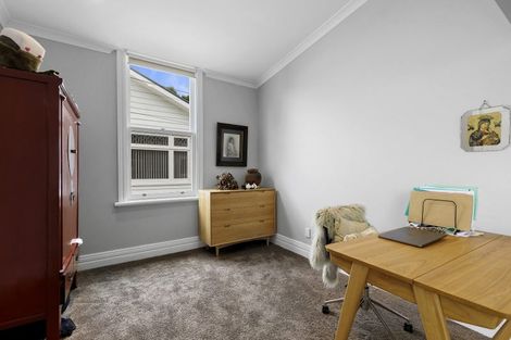 Photo of property in 117 Derwent Street, Island Bay, Wellington, 6023