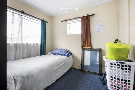 Photo of property in 2/4 Colin Street, Mangere, Auckland, 2022
