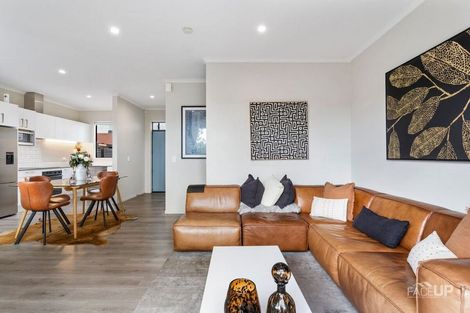 Photo of property in 19 Glidepath Road, Hobsonville, Auckland, 0616