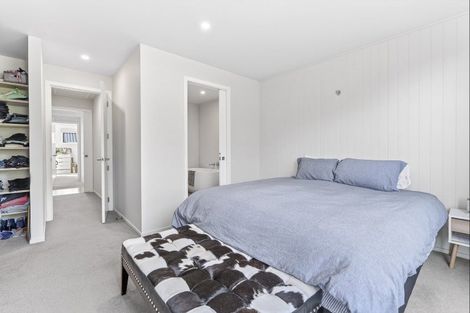 Photo of property in 22 Robrosa Street, Wanaka, 9305