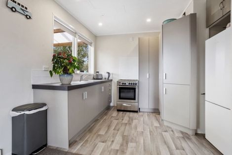 Photo of property in 5a Moewai Park Road, Whitianga, 3510