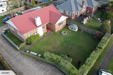 Photo of property in 126 Titirangi Road, New Lynn, Auckland, 0600