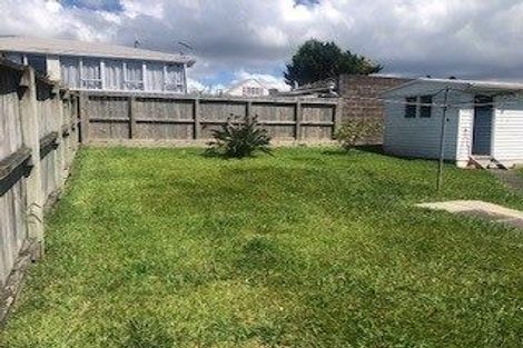 Photo of property in 26 Marion Avenue, Mount Roskill, Auckland, 1041