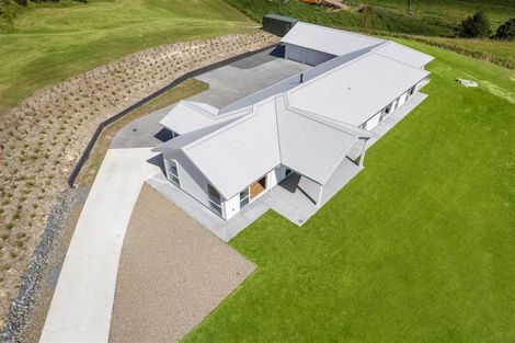 Photo of property in 409 Old North Road, Kumeu, 0892