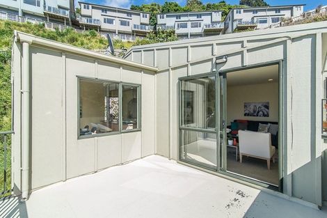 Photo of property in 3/19 Onslow Road, Khandallah, Wellington, 6035