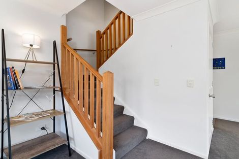 Photo of property in 28 Holden Avenue, Holdens Bay, Rotorua, 3010
