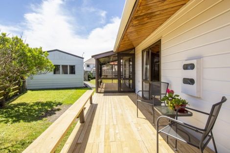 Photo of property in 170 Dickson Road, Papamoa Beach, Papamoa, 3118