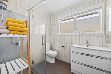 Photo of property in 22 Royal Road, Massey, Auckland, 0614