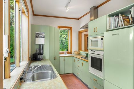 Photo of property in 1082 Thames Coast Sh25 Road, Kereta, Thames, 3575