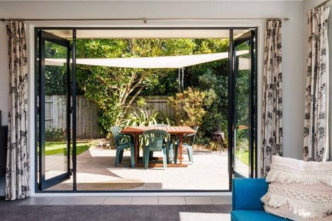 Photo of property in 6 Waipatere Court, Ashhurst, 4810