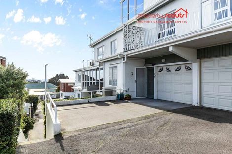 Photo of property in 3/422 Devon Street West, Lynmouth, New Plymouth, 4310