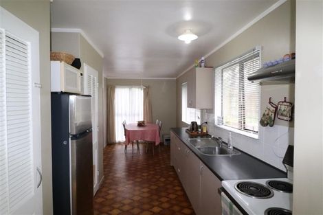 Photo of property in 114 Norana Road, Timberlea, Upper Hutt, 5018