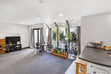 Photo of property in 2/44 London Street, Richmond, Christchurch, 8013