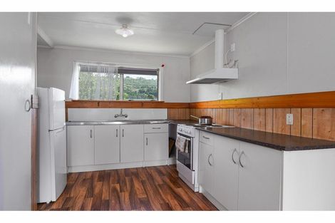 Photo of property in 33b Kawaha Point Road, Fairy Springs, Rotorua, 3015