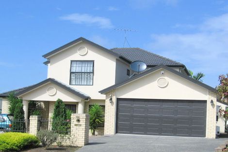 Photo of property in 26 Arirang Rise, Pinehill, Auckland, 0632