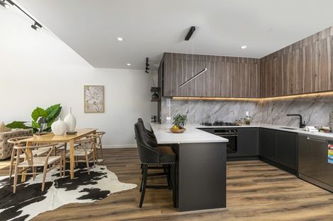 Photo of property in 6 Paihere Street, Huapai, Kumeu, 0810