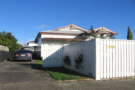 Photo of property in 18 Wood Street, Takaro, Palmerston North, 4410