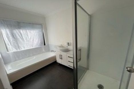 Photo of property in 146 Mahia Road, Wattle Downs, Auckland, 2103