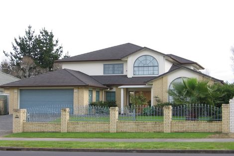 Photo of property in 23 Santa Ana Drive, Dannemora, Auckland, 2016