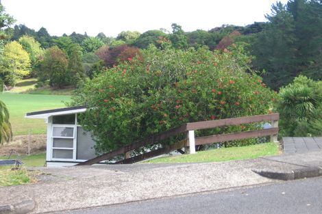 Photo of property in 15 Ragley Street, Titirangi, Auckland, 0604